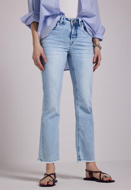 Flared Jeans bleach wash