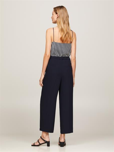 FLUID TWILL WIDE LEG CROP desert sky