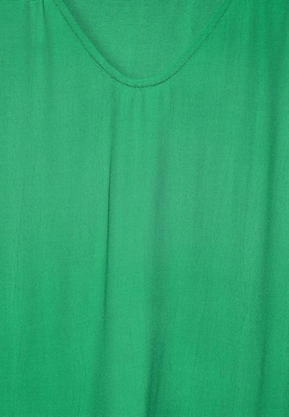 fresh apple green