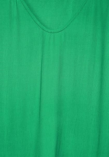 fresh apple green
