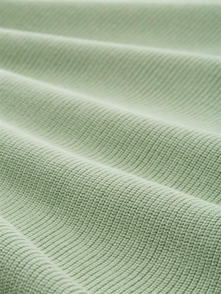 fresh mint green