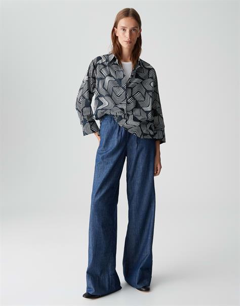 Fumina move coal blue