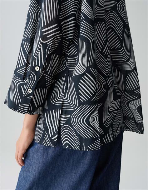 Fumina move coal blue