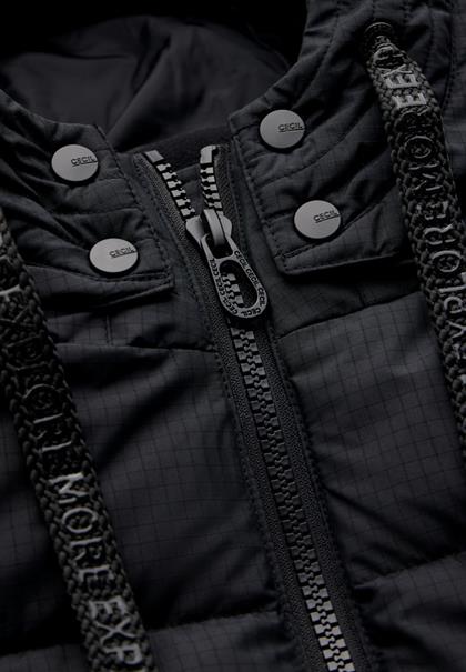 Gefütterter Steppmantel black