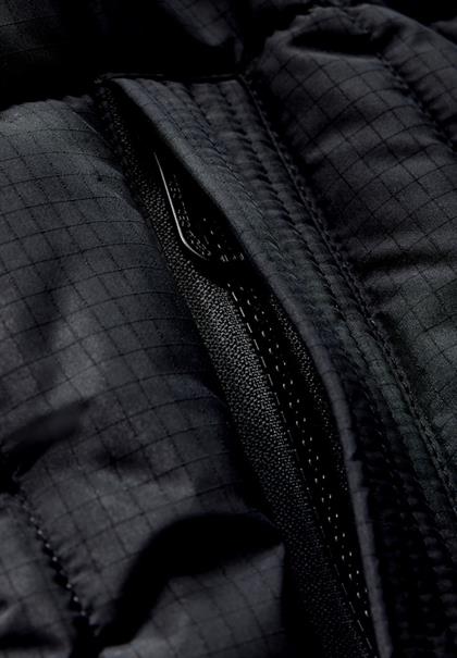 Gefütterter Steppmantel black