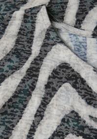 Gemustertes Ausbrenner-Shirt pine grove green