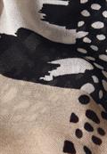 Gemustertes Tuch sanded beige