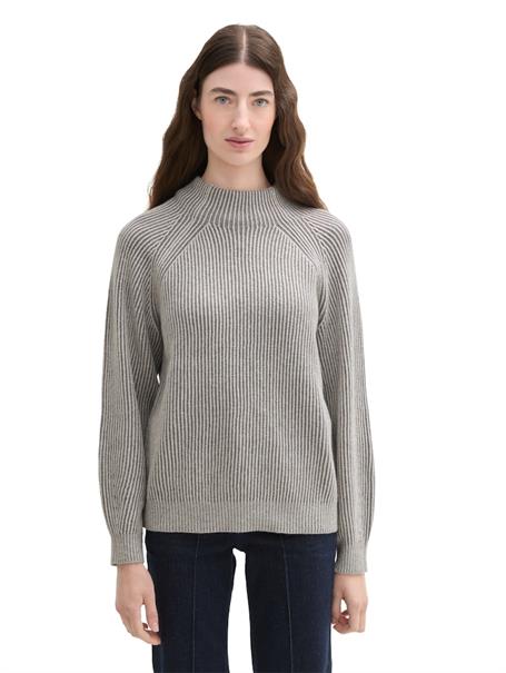 Gerippter Pullover mit Stehkragen explicit grey rib structure