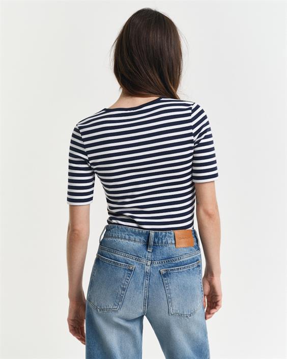geripptes-t-shirt-mit-streifen-evening-blue