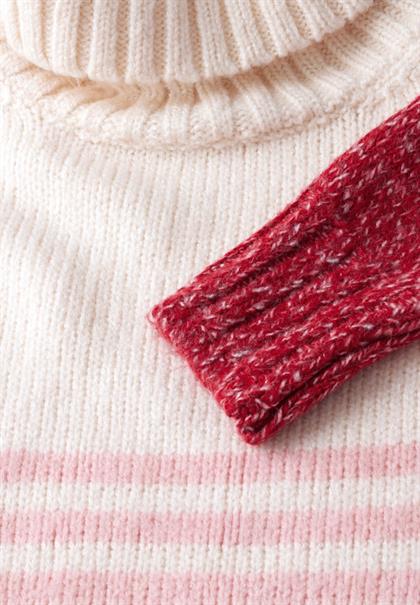 Gestreifter Strickpullover petal rose