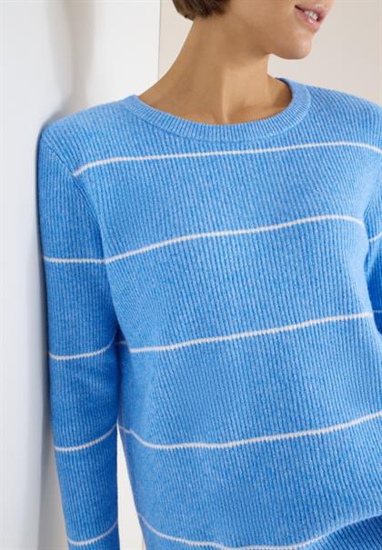 Gestreifter Strukturpullover fountain blue melange