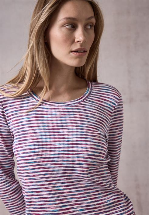 gestreiftes-shirt-multicolor-pink
