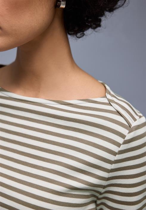 gestreiftes-t-shirt-light-terra-mocha