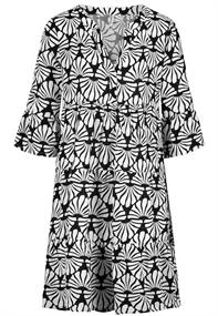 graphics: black-white