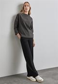 gravel grey mel.