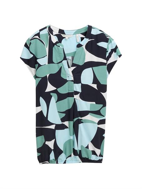 green dots and shapes design