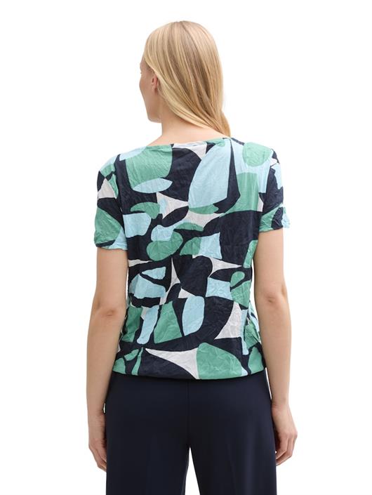 green-dots-and-shapes-design