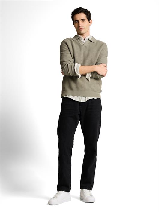 greyish-shadow-olive