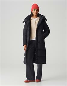 Halline black