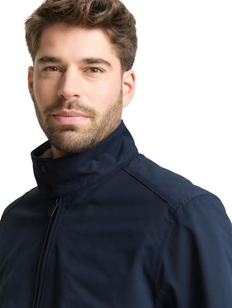 Harrington Jacke aus wasserabweisendem Material sky captain blue