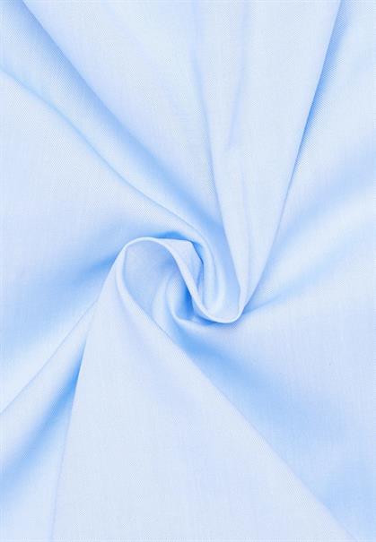 hellblau