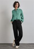 Hemdbluse sunlit green