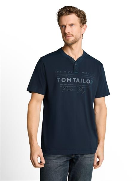 Henley T-Shirt im Used-Look sky captain blue