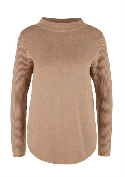 High Neck-Pullover braun