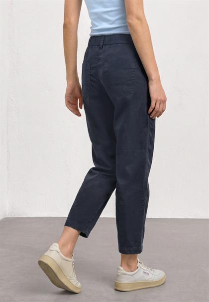 High Waist Barrel Leg Hose im Casual Fit darkest blue
