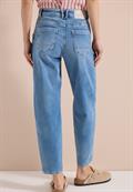 High Waist Barrel Leg Jeans im Loose Fit light blue random bleached