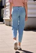 High Waist Barrel Leg Jeans im Loose Fit light blue soft washed