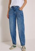 High Waist Barrel Leg Jeans im Loose Fit light blue used wash