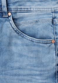 High Waist Barrel Leg Jeans im Loose Fit light blue wash