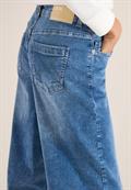 High Waist Barrel Leg Jeans im Loose Fit mid blue wash