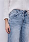 High Waist Wide Leg Jeans im Loose Fit light blue wash