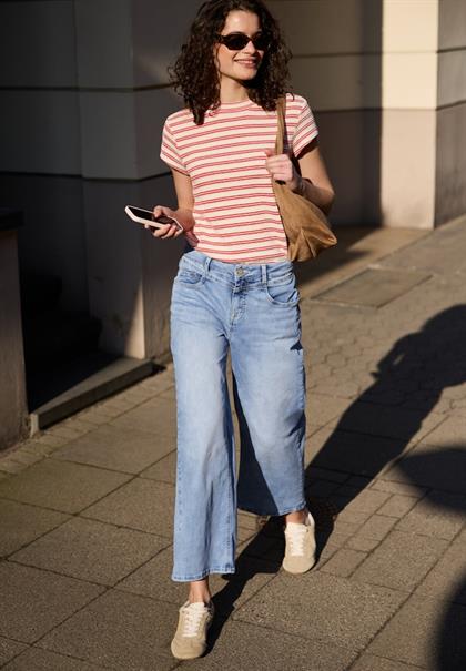 High Waist Wide Leg Jeans im Loose Fit light blue wash