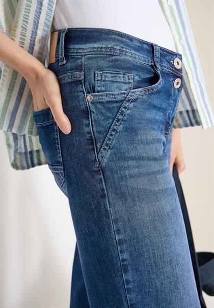 High Waist Wide Leg Jeans im Loose Fit mid blue used wash