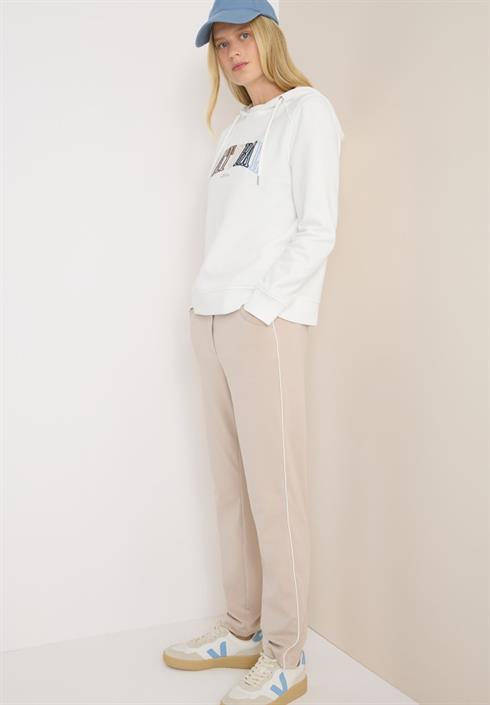 hoodie-mit-wording-vanilla-white