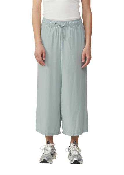 Hose grün