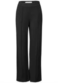Hose im Casual Fit black