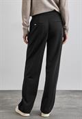 Hose im Casual Fit black