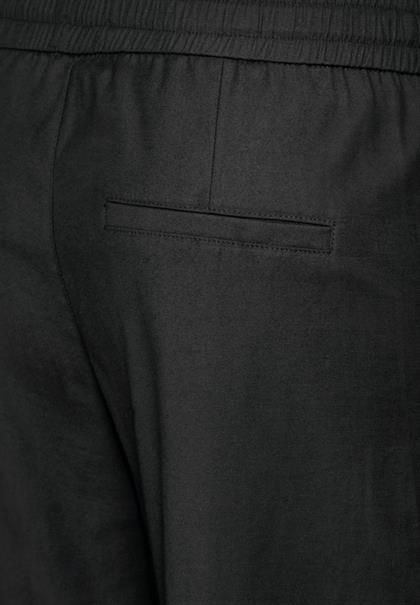 Hose im Casual Fit black