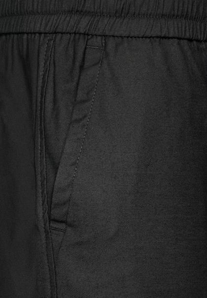 Hose im Casual Fit black