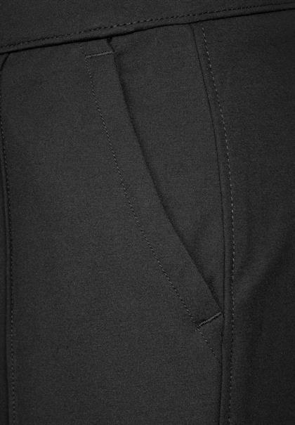 Hose im Casual Fit black