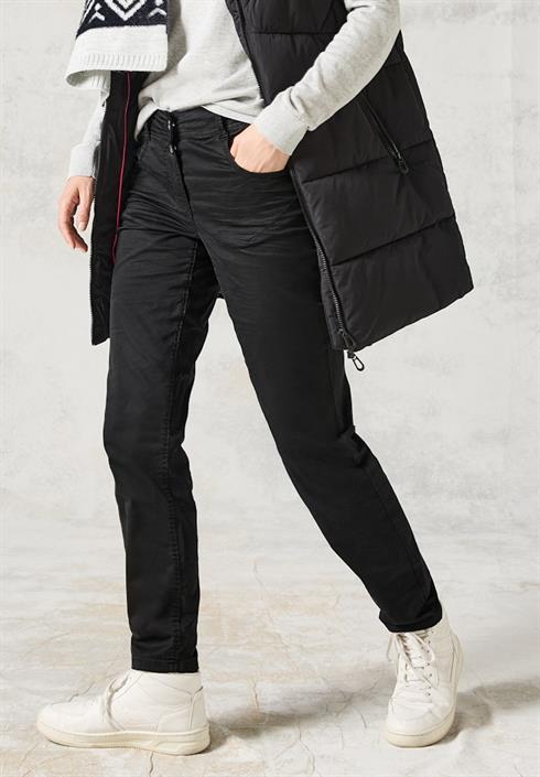 hose-im-casual-fit-deep-charcoal-grey