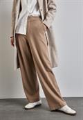 Hose im Casual Fit rich mocha