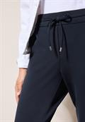 Hose im Casual Fit universal blue