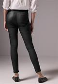 Hose im Leder-Look black