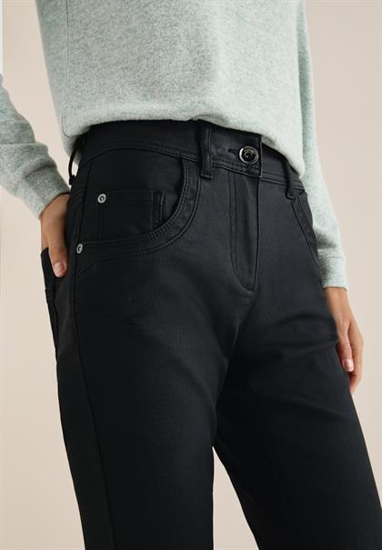 Hose im Leder-Look black
