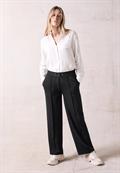 Hose im Loose Fit black